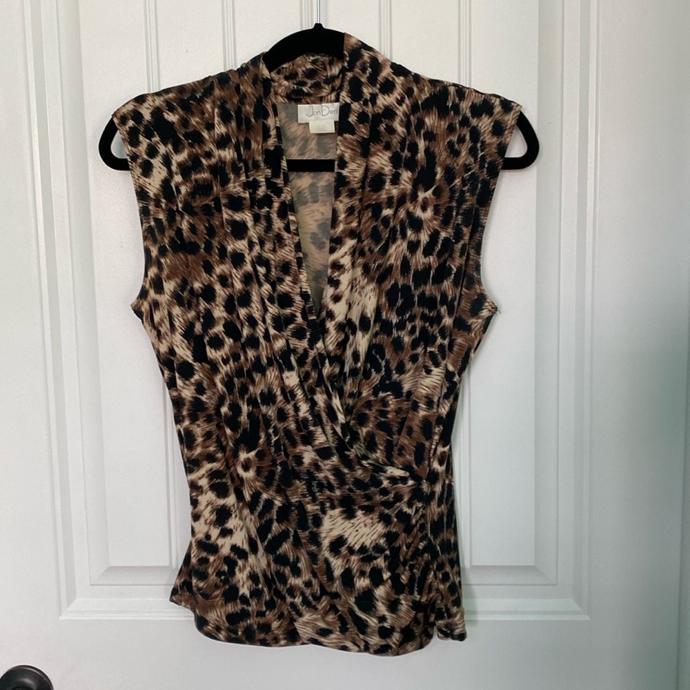 Jon Den Animal Print Sleeveless Top Size Medium